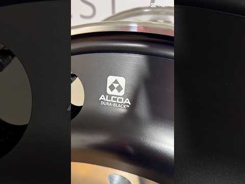 22.5x9.00 Alcoa Dura-Black™ Aluminum 10x285mm Hub Pilot All Position Both Sides