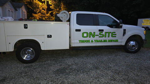 17.0x6.50 Northstar Mirror Polished Both Sides Ford F350 DRW 8X200m Kit (2005-Present)