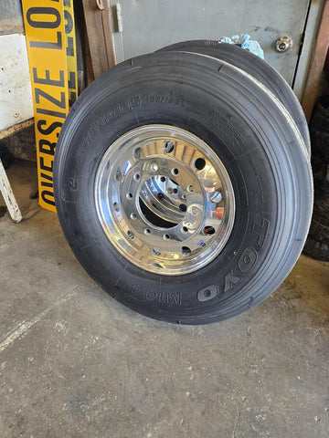 22.5x9.00 Alcoa 10x285mm Hub Pilot High Polish Flat Face Front