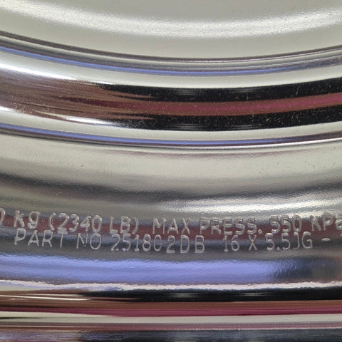 16 x 5.5 Alcoa 6x205mm Sprinter 3500 Dura-Bright® EVO Rear (returned item)