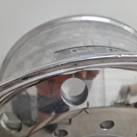 22.5x9.00 Alcoa 10x285mm Hub Pilot High Polish Flat Face Front (returned item)