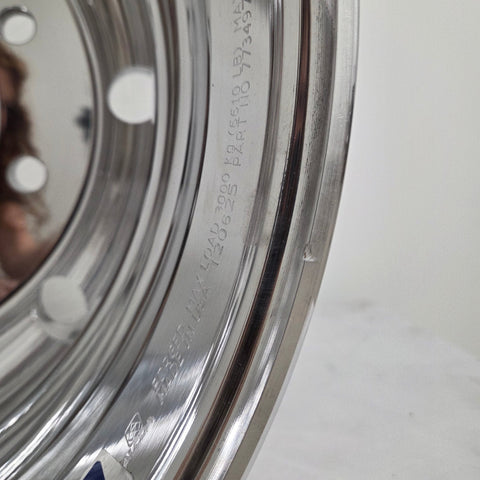 19.5x7.5 Alcoa 8x275mm Hub Pilot High Polished Both Sides (returned item)