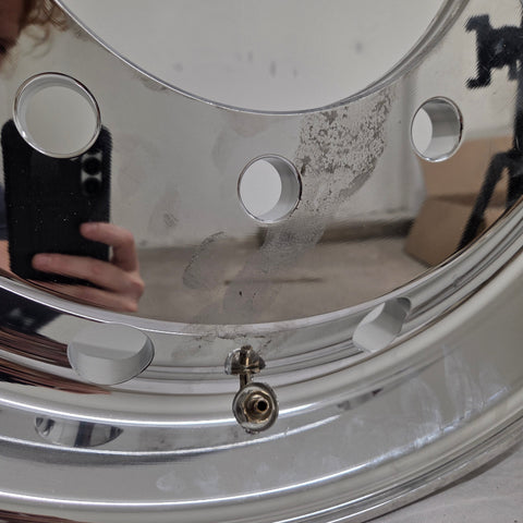 22.5x9.00 Northstar 10x285mm" Mirror Polish Front Hub Pilot Flat Face (returned item)