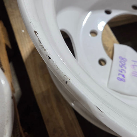 22.5x8.25 Jantsa 8x275mm Hub Pilot 4 Hand Hole White Steel (returned item)