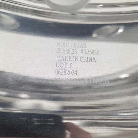 22.5x8.25 NORTHSTAR 8x275MM HUB PILOT MIRROR POLISHED BOTH SIDES (returned item)