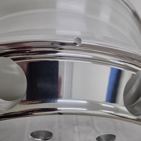 19.5x7.5 Northstar 10x285mm Hub Pilot Mirror Polish Both Sides (returned item)