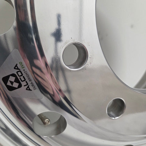 22.5x12.25 Alcoa Dura-Bright® EVO 2.75 Offset Super-Single Float Front Wheel (returned item)