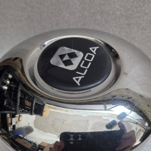 Alcoa Sprinter 3500 6 lug Rear Hub Cover Kit (returned items)