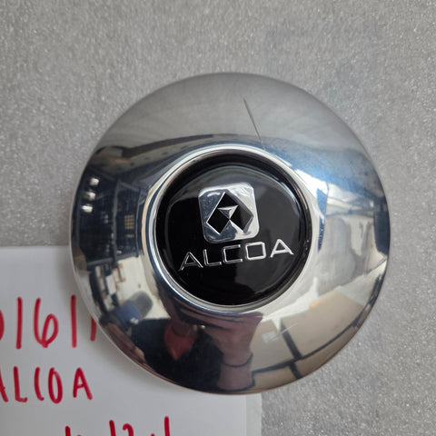 Ford/Dodge/GM 8 Lug Front Hub Cover Alcoa (returned item)