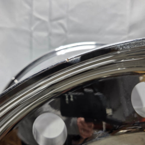 22.5x9.00 Alcoa 10x285mm Hub Pilot High Polish Flat Face Front (returned item)