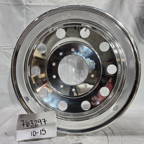 19.5x6.00 Alcoa High Polished Both Sides 10x225mm Ford F450 & F550 / Ram 4500 & 5500 (returned item)