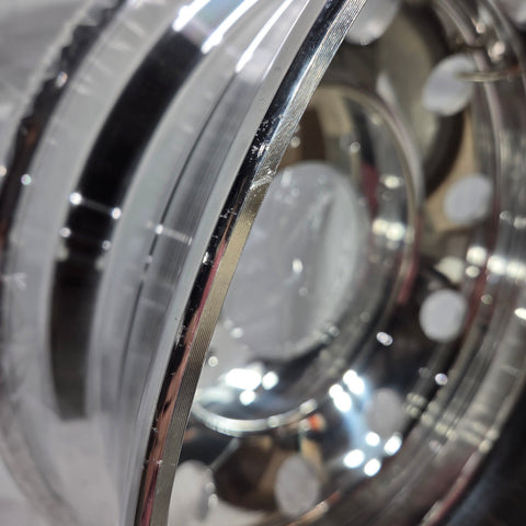 19.5x6.00 Alcoa High Polished Both Sides 10x225mm Ford F450 & F550 / Ram 4500 & 5500 (returned item)