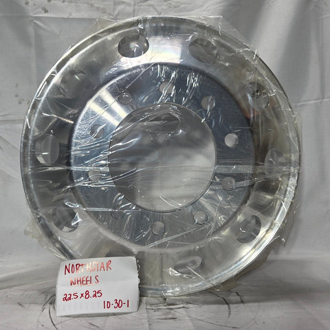 22.5x8.25  / 10x285mm Hub Pilot Mirror Polished Both Sides (Returned/ Display item item)