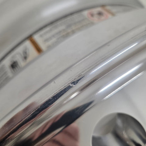 19.5x7.5 Alcoa 10x285mm Hub Pilot DuraBright Evo Front (returned item)