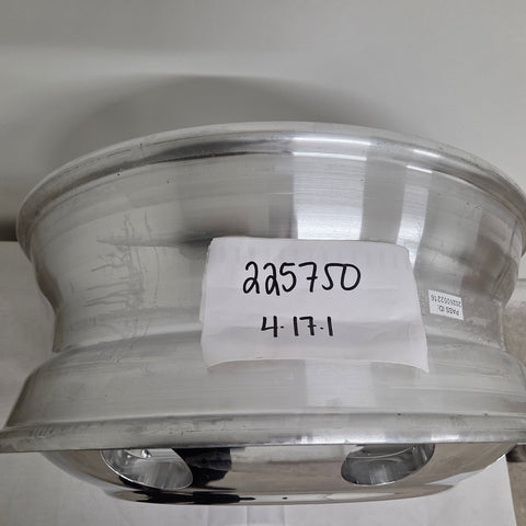 NorthStar 22.5x7.50 Mirror Polish Forged Aluminum Wheel – 8x275mm Hub Pilot (All Position) (returned item))