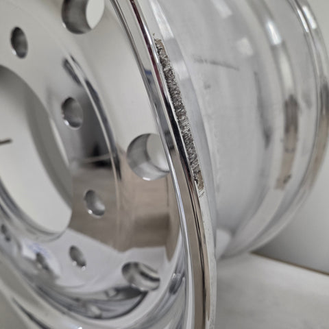 22.5x12.25 Alcoa Aluminum High Polished Both Sides Wheel 2.75 Offset (returned item)