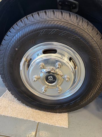 16" x 5.5" Alcoa 6x205mm Sprinter 3500 Dura-Bright® EVO Front