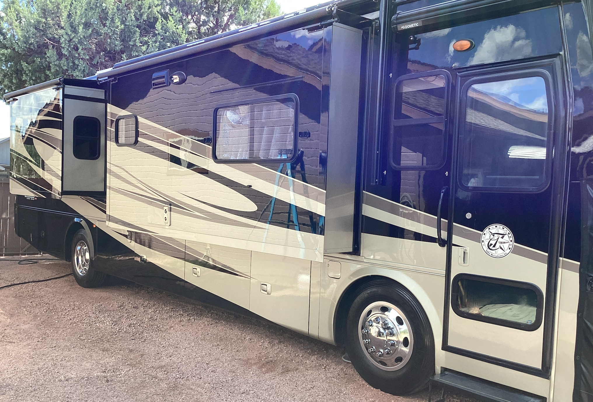 22.5x8.25 NORTHSTAR 10X285MM HUB PILOT MIRROR POLISHED BOTH SIDES