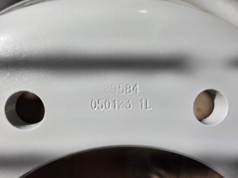 19.5x6.00 Accuride 8x225mm Hub Pilot Steel (returned item)