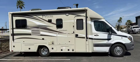 16x5.5 Alcoa Dura-Bright EVO 6 Wheel Package for Sprinter 3500 DRW with Hub & Lug Covers