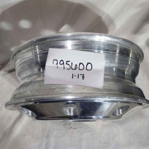 19.5x6.00 Northstar 8x210mm Hub Pilot Mirror Polished Both Sides (Chevy/GMC 3500 DRW 2011-Present) (returned item)