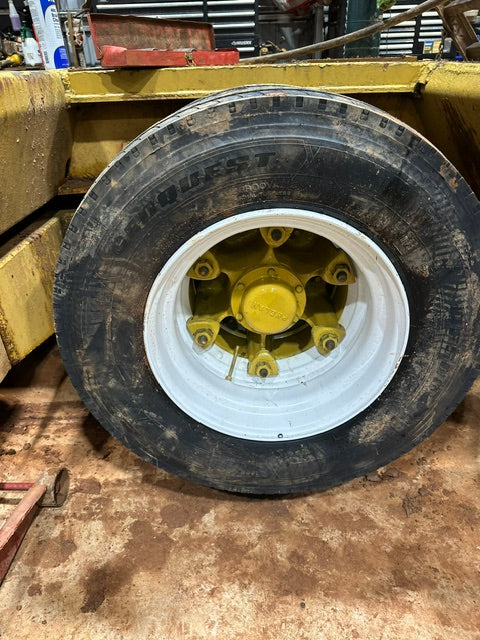 17.5x6.75 Import Open Center (Dayton) White Steel – Buy Truck Wheels