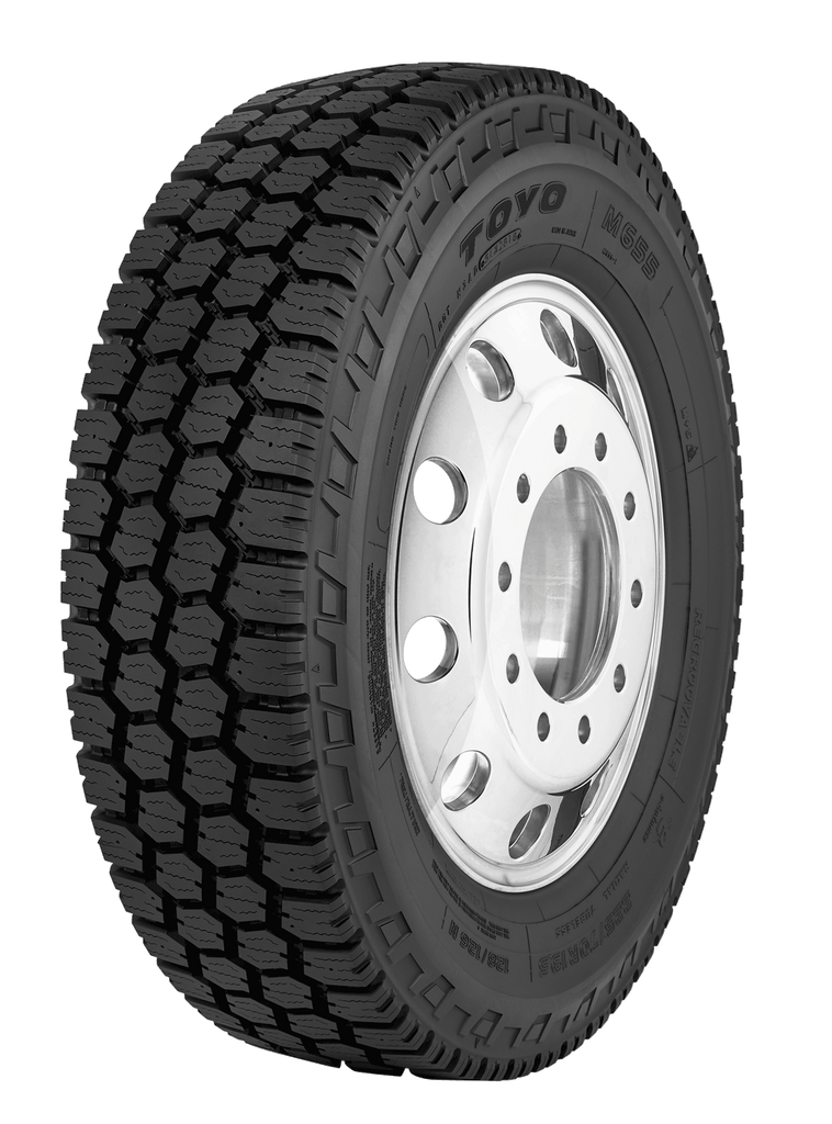 Toyo M655 Off-Road 19.5 for Chevy / GMC 3500 DRW 8 x 6.5" (1977-2010)